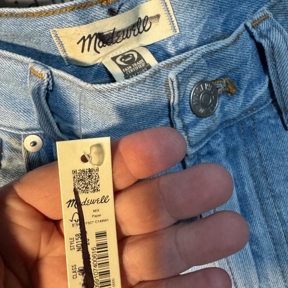 Madewell Women's Light Blue Wide Leg Crop Jeans - Size 28 - NWT - Picture 5 of 7